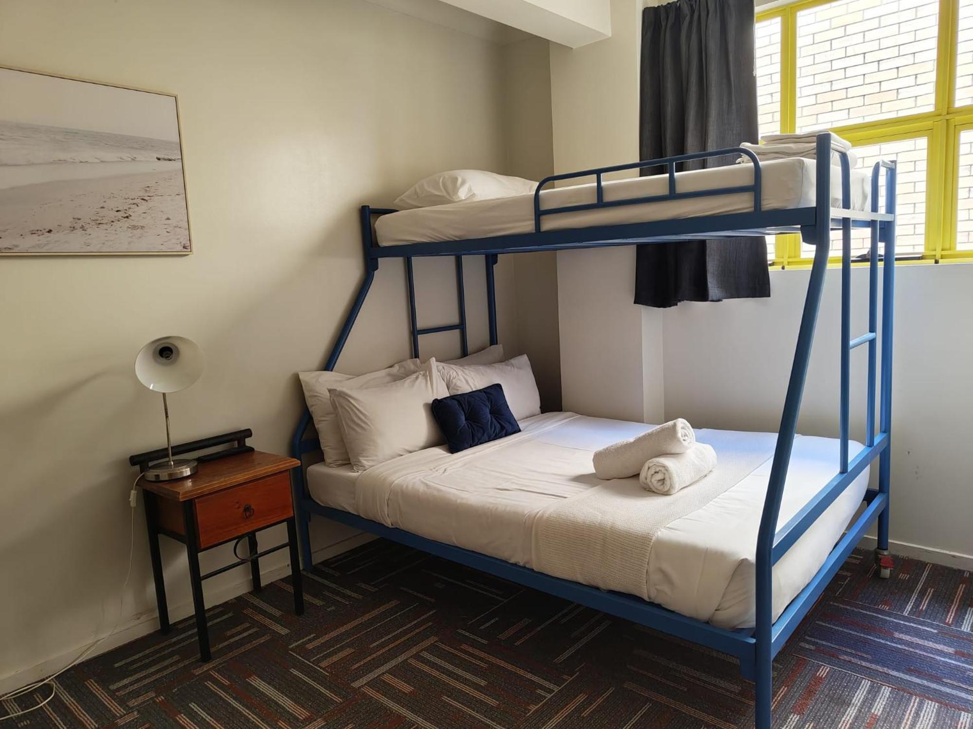 City Backpackers Hq Брисбен Экстерьер фото