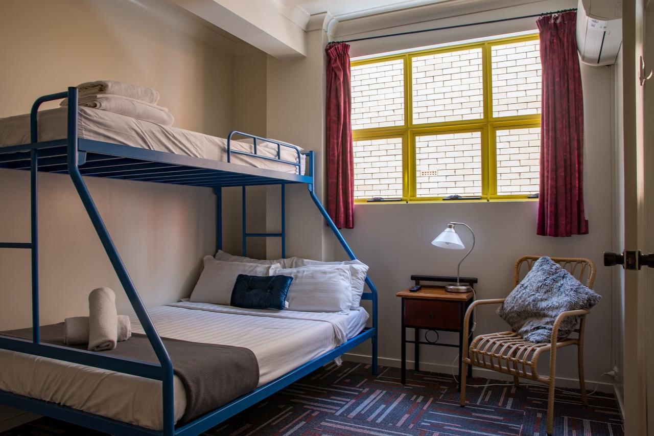 City Backpackers Hq Брисбен Экстерьер фото